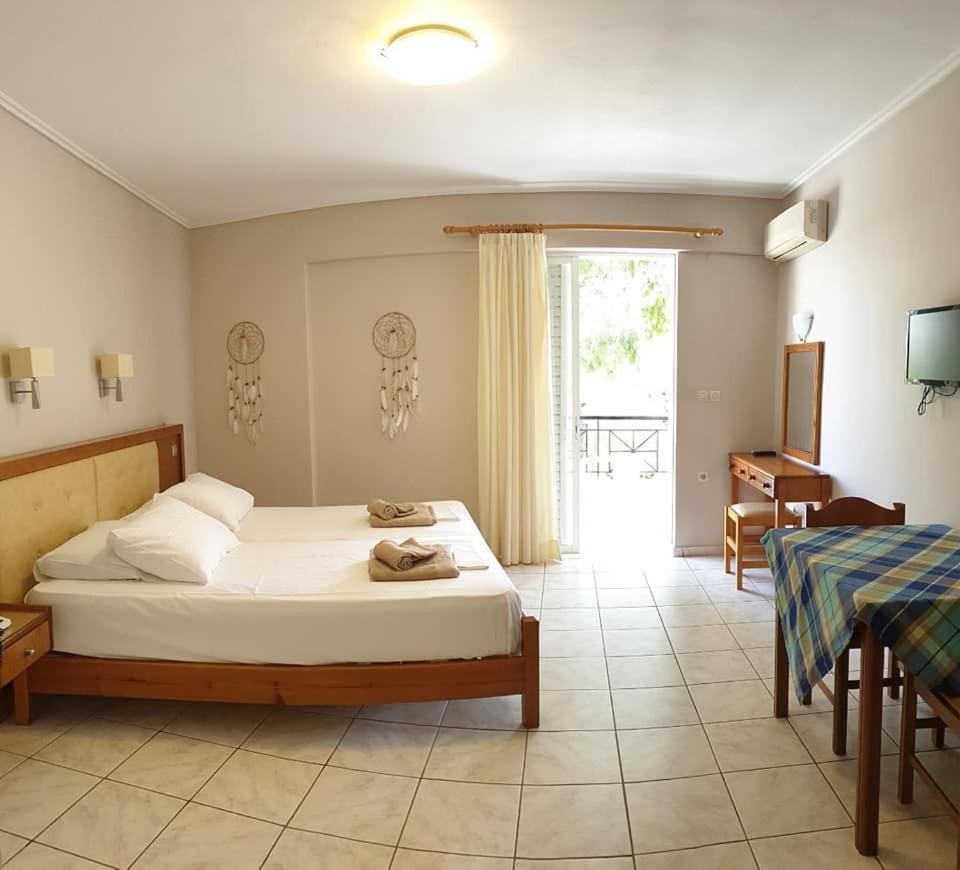 Calypso Beach Hotel Loutra Edipsou  Zewnętrze zdjęcie